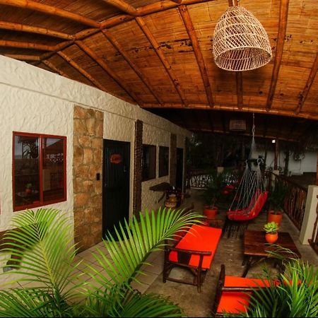 Tres Palmas Hotel Montañita Buitenkant foto