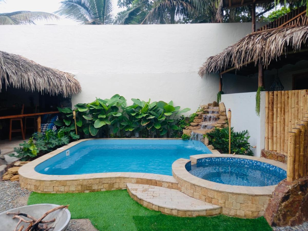 Tres Palmas Hotel Montañita Buitenkant foto